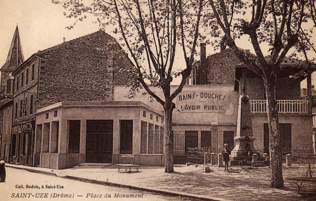 maison-ceramique-saint-uze-bains-douches-1936