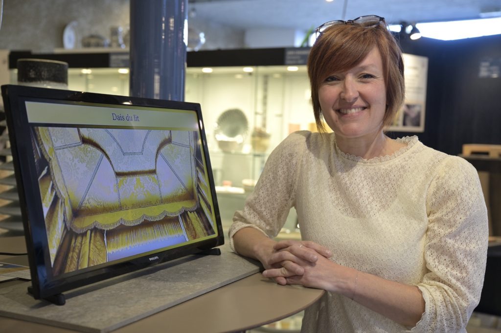 nina-recegant-restauration-lit-chateau-saint-uze