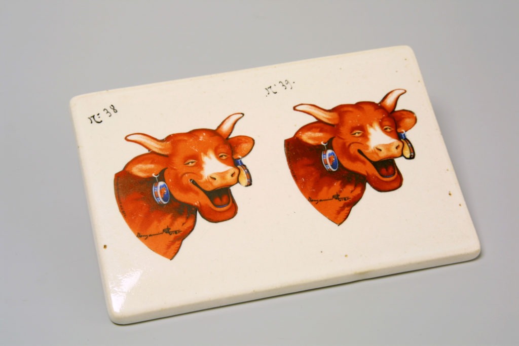 revol-la-vache-qui-rit-ceramique-saint-uze