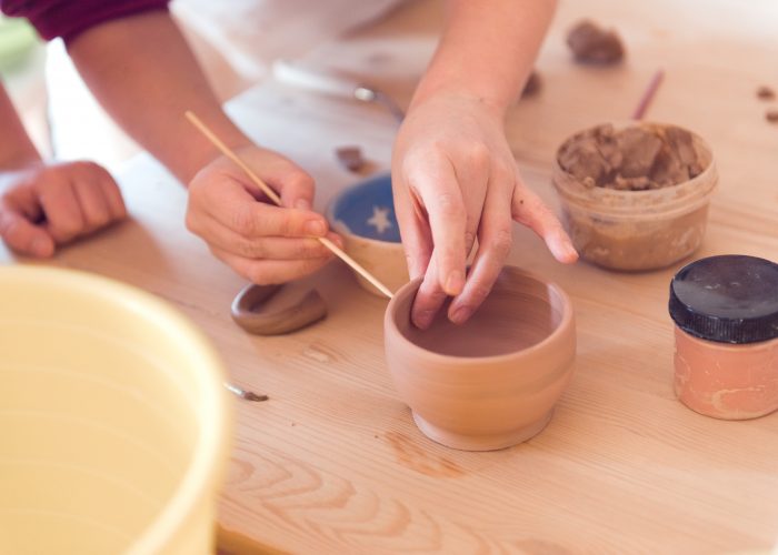 atelier-poterie-enfant-famille-terre-creation