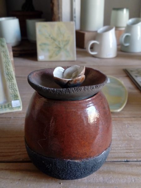 maison-ceramique-boutique-poterie-terre-artisan